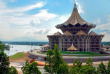Malaisie - Circuit Les Trésors de Bornéo - L'Istana de nuit à Kuching
