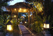 Malaisie - Tioman - Berjaya Tioman Resort - Promenade dans les jardins du Spa