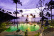 Thailande - Koh Chang - Mercure Koh Chang Hideaway - Coucher de soleil sur la piscine et la plage © Somkiat Uksonsuwan