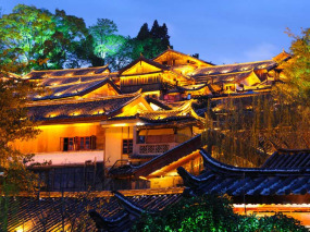 Chine - Yunnan - Lijiang - LUX* Tea Horse Road - Vue sur la vieille ville de Lijiang © LUX* Tea Horse Road Lijiang