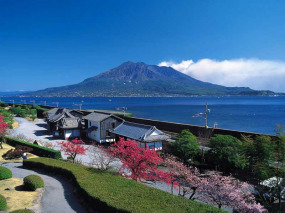 japon - Train à Kagoshima © Kagoshima Prefectural Tourist Federation