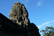 Cambodge - Les tours du temple du Bayon à Angkor