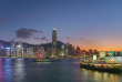 Hong Kong - Croisire nocturne dans la baie de Hong Kong © iStock, Leeyiutung