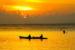 Indonésie - Java - Coucher de soleil sur le lagon de Menjawakan © Kura Kura Resort
