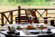 Laos - Descente du Mékong en croisière à bord du Pak Ou - Restaurant face au Mekong