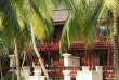 Malaisie - Terengganu - Tanjong Jara Resort - Dans les jardins devant les Bumbung et Serambi Room
