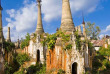 Myanmar - La Pagode Inn Thein sur les rives du Lac Inle © Marc Dozier