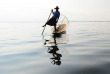 Myanmar – Lac Inle – Pêcheur Intha © Hannah Denski – Shutterstock