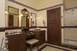 Myanmar - Yangon - The Strand Hotel Yangon - Salle de bains
