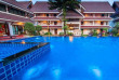 Thailande - Chiang Rai - Nak Nakara Resort - Piscine et vue générale du Nak Nakara