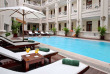 Vietnam - Ho Chi Minh Ville - Grand Hotel - La piscine de l'hôtel