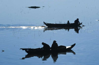 Laos - Les pêcheurs du Tonle Sap © Marc Dozier