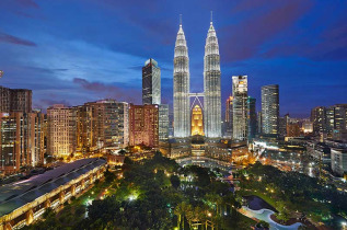 Malaisie - Kuala Lumpur - Mandarin Oriental - Vue générale sur les Tours Petronas et le Mandarin Oriental © Mandarin Oriental Hotel