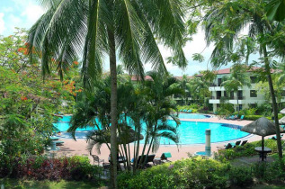 Malaisie - Langkawi - Holiday Villa Beach Resort & Spa - La piscine et les jardins