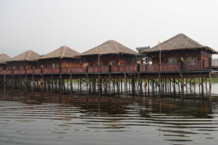Paradise Inle 2*