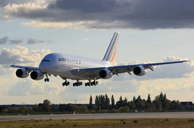 Air France - Airbus A380 à l'atterrissage