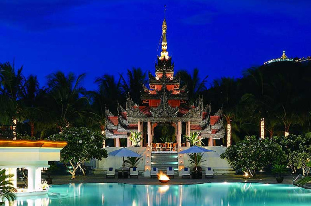 Myanmar - Mandalay - Hotel Mandalay Hill Resort Hotel – Piscine