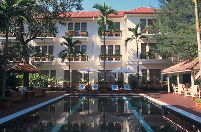 Myanmar - Yangon - Savoy Hotel – Vue extérieure