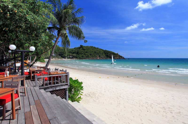 Thailande - Koh Samet - Ao Prao Resort - Accès direct à la plage d'Ao Prao © Samed Resort